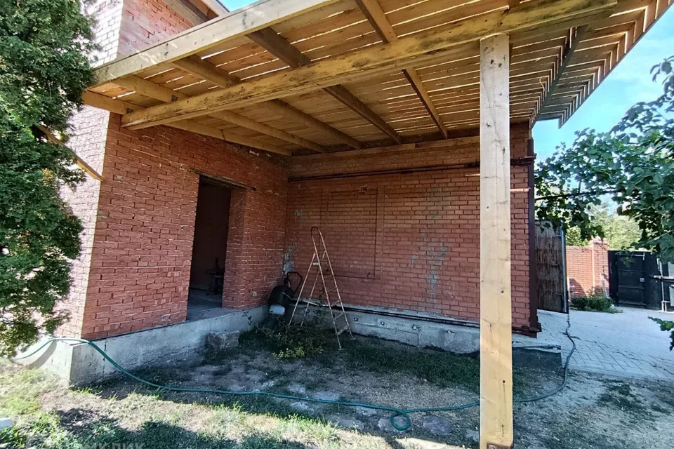 Продаётся 2-этажный дом, 150 м²