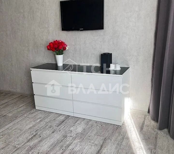 Продаётся 1-комнатная квартира, 42.5 м²