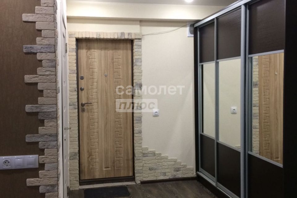 Продаётся 3-комнатная квартира, 58.8 м²
