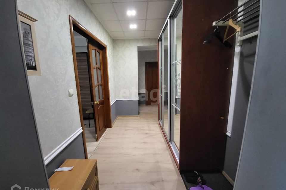 Продаётся 2-комнатная квартира, 59.3 м²