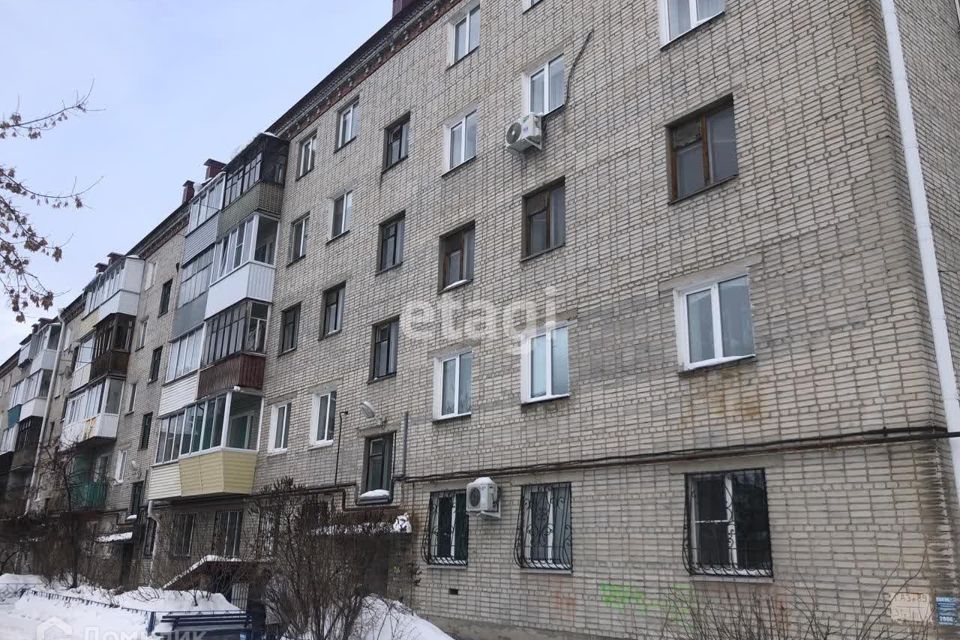 Продаётся 3-комнатная квартира, 51.3 м²