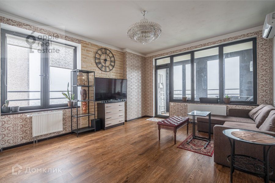 Сдаётся 2-комнатная квартира, 68 м²