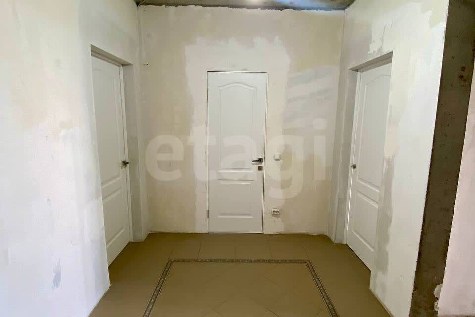 Продаётся 2-комнатная квартира, 55.7 м²