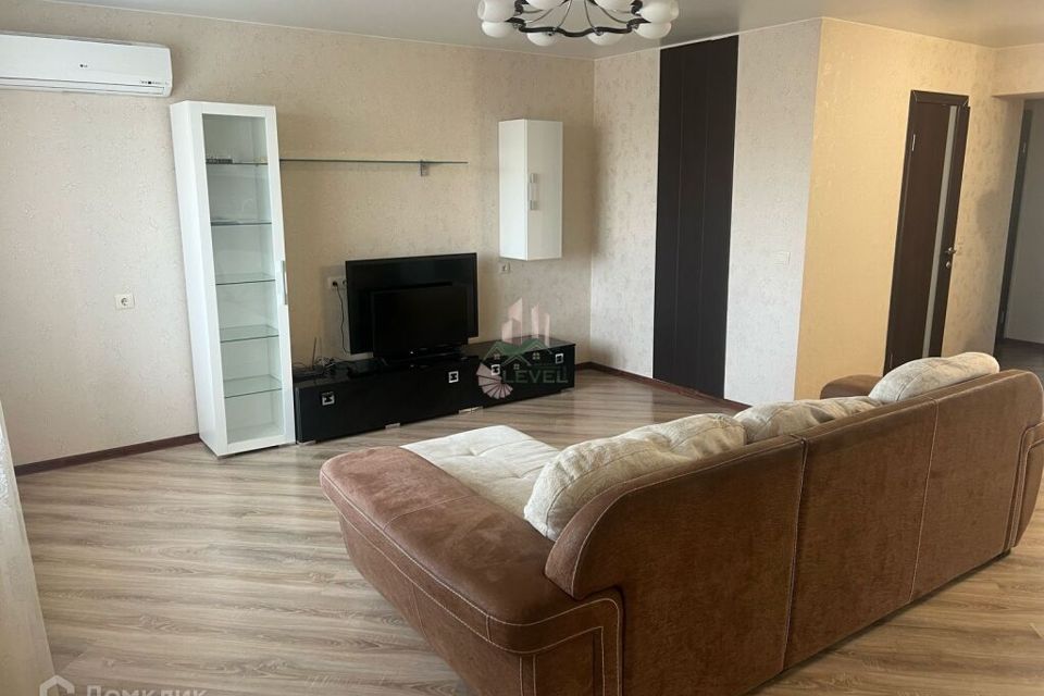 Продаётся 2-комнатная квартира, 60.5 м²