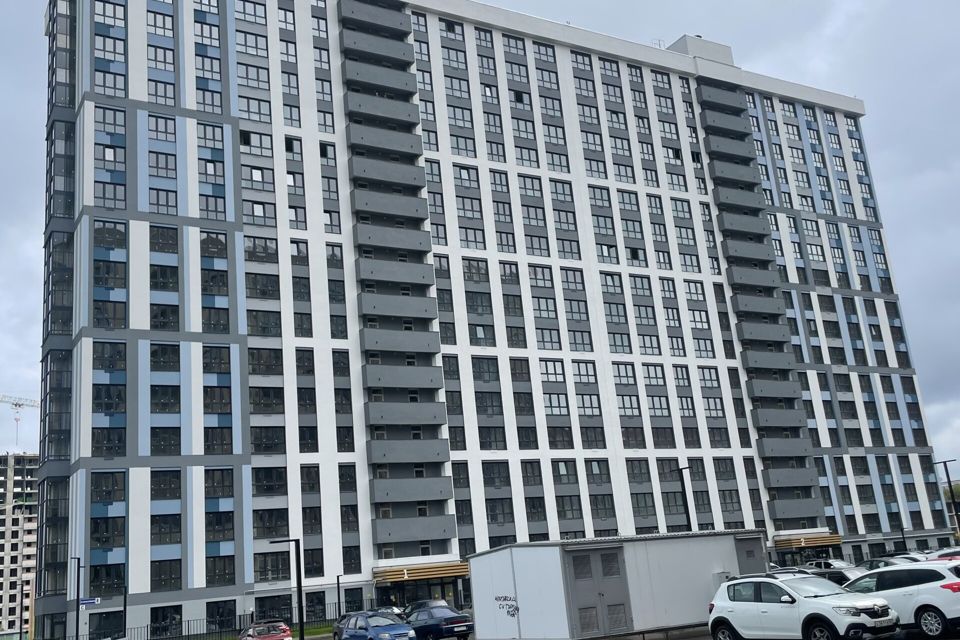 Продаётся 1-комнатная квартира, 42 м²