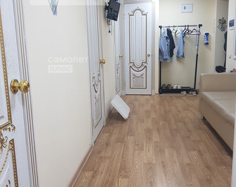 Продаётся 1-комнатная квартира, 39.7 м²