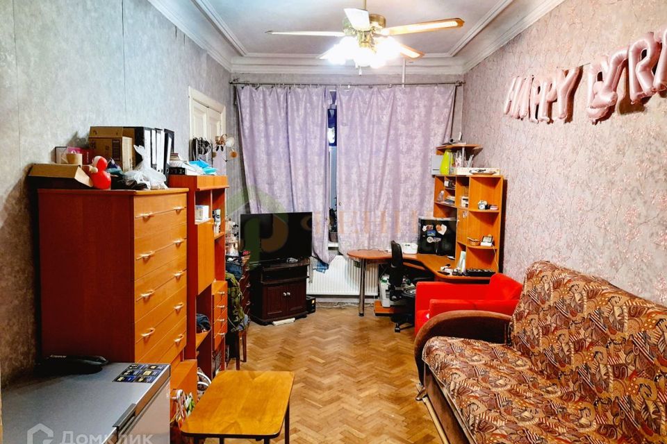 Продаётся 3-комнатная квартира, 71.7 м²