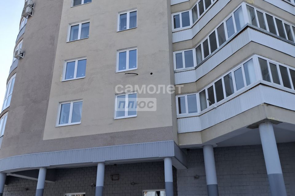 Продаётся 1-комнатная квартира, 60 м²