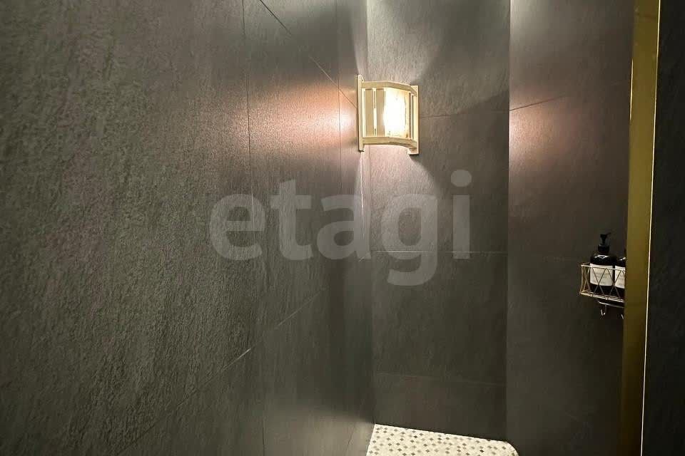 Продаётся 3-комнатная квартира, 74.2 м²