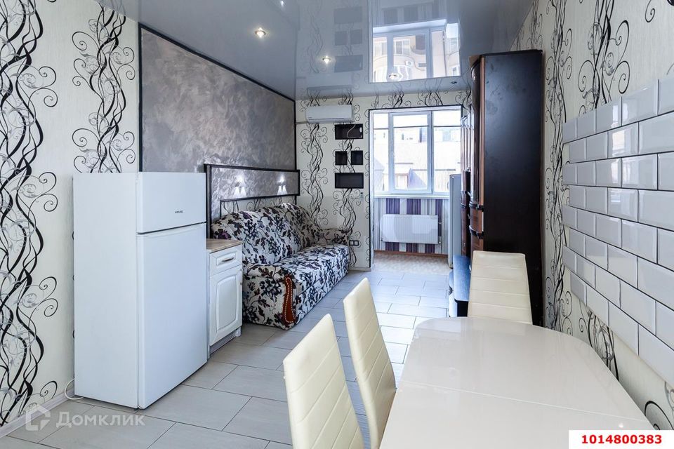 Продаётся 2-комнатная квартира, 47.7 м²