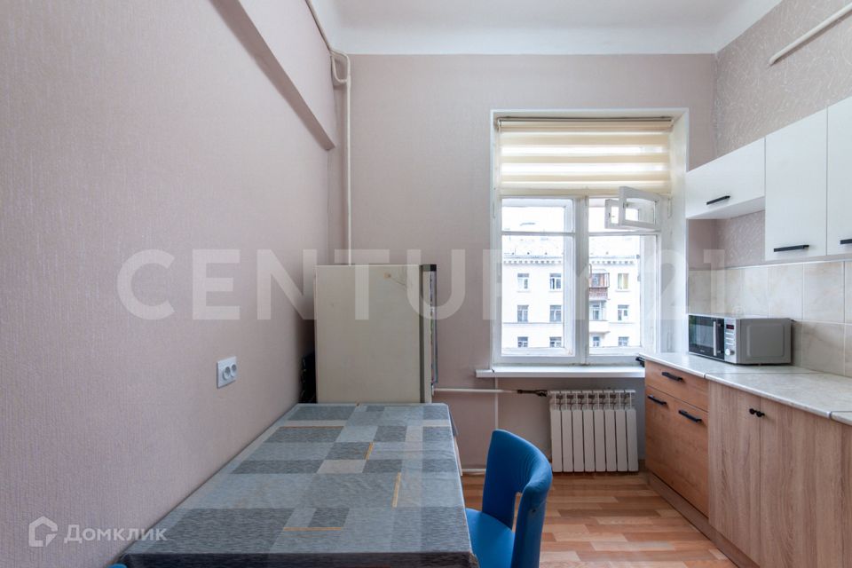 Продаётся 3-комнатная квартира, 56.7 м²