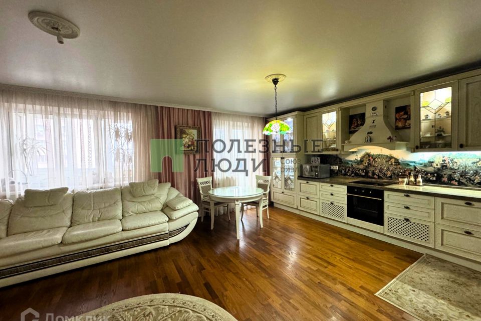 Продаётся 3-комнатная квартира, 88.8 м²