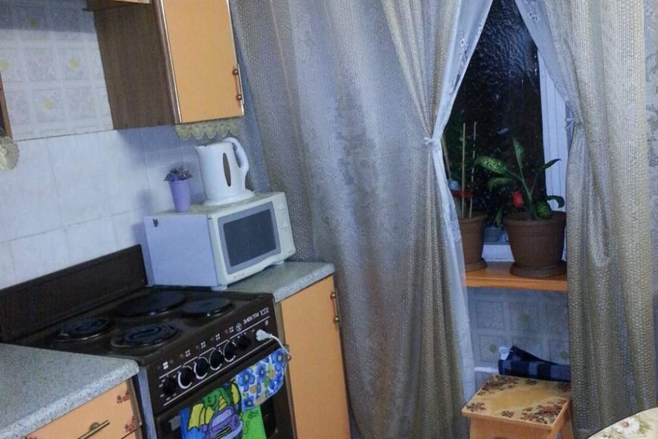 Сдаётся 2-комнатная квартира, 49.2 м²