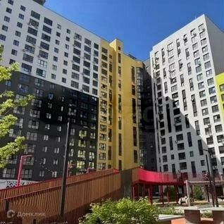 Продаётся 2-комнатная квартира, 56.4 м²