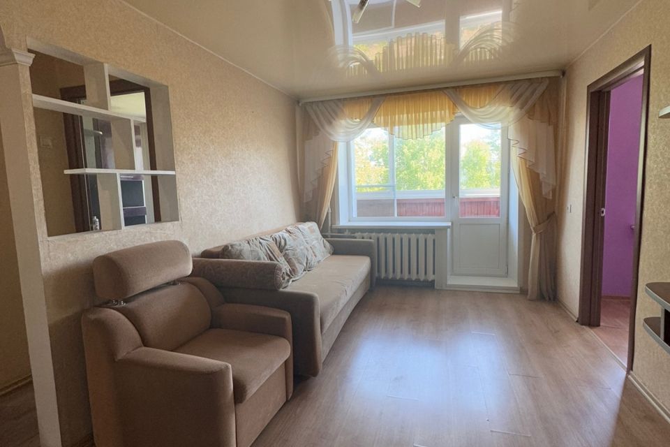 Продаётся 2-комнатная квартира, 43.8 м²