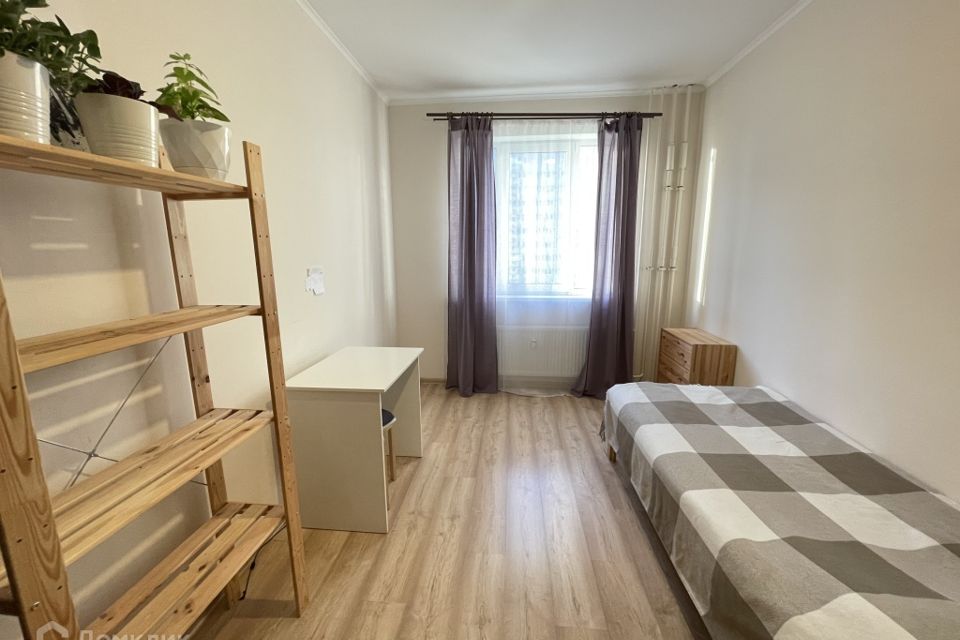 Продаётся 1-комнатная квартира, 35.2 м²