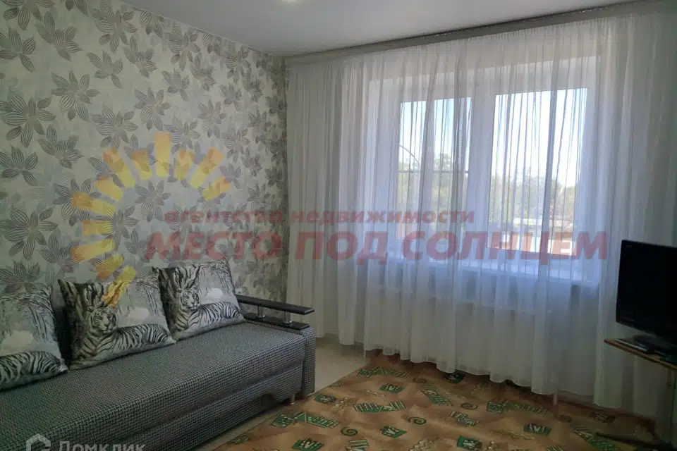 Продаётся 1-комнатная квартира, 43.3 м²