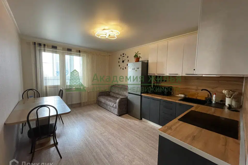 Продаётся 2-комнатная квартира, 64.4 м²