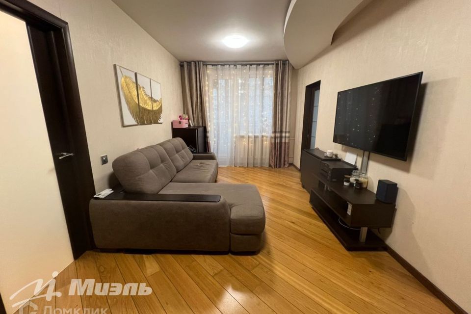 Продаётся 2-комнатная квартира, 43.7 м²