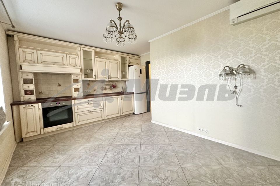 Продаётся 3-комнатная квартира, 64 м²