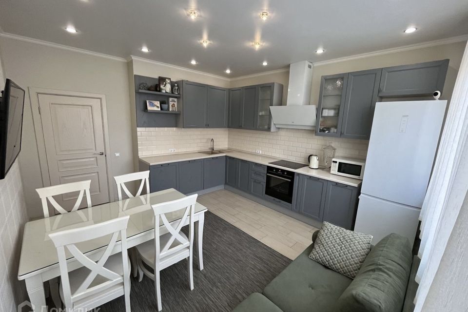 Продаётся 2-комнатная квартира, 62.4 м²