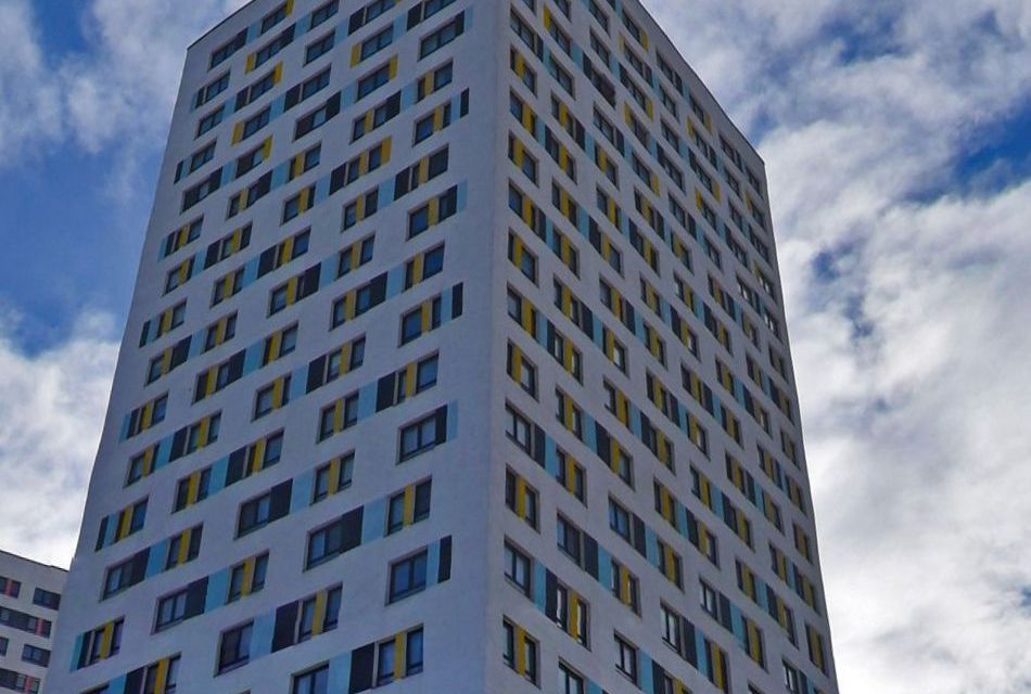 Продаётся 3-комнатная квартира, 93 м²