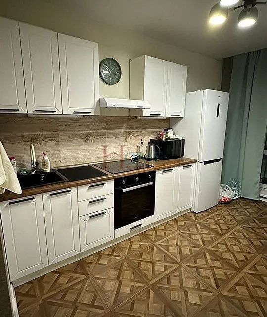 Сдаётся 1-комнатная квартира, 42 м²