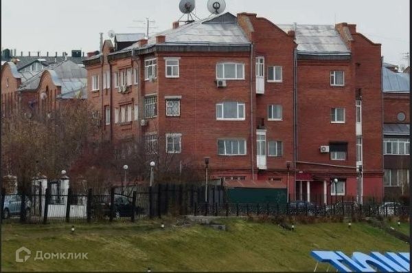 Продаётся 7-комнатная квартира, 221.8 м²
