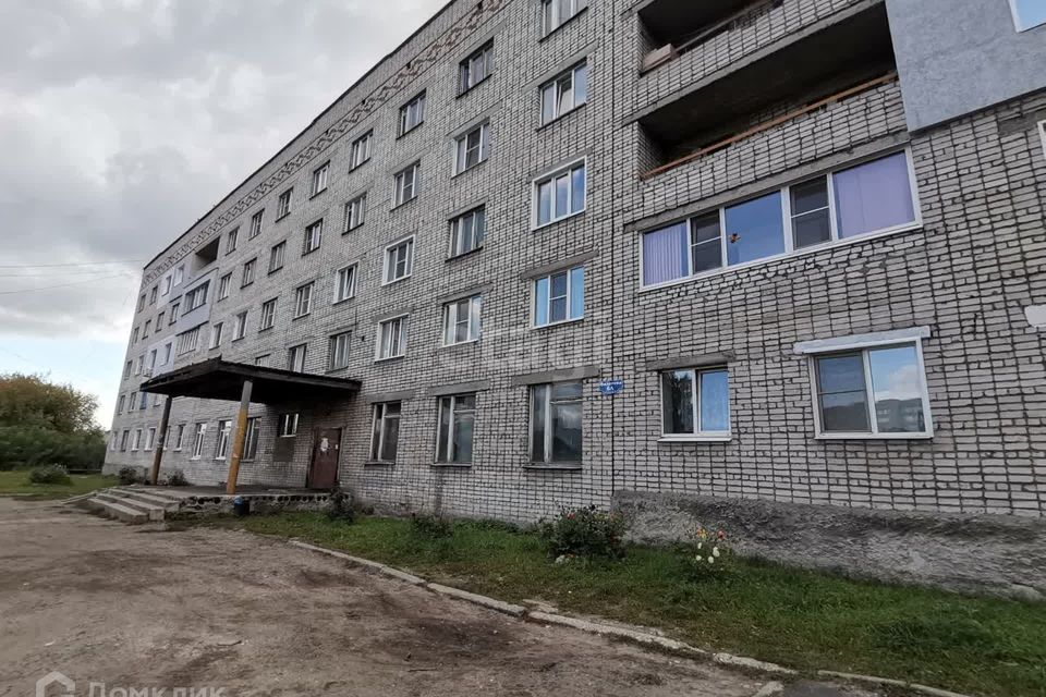 Продаётся комната в 1-комн. квартире, 12.4 м²