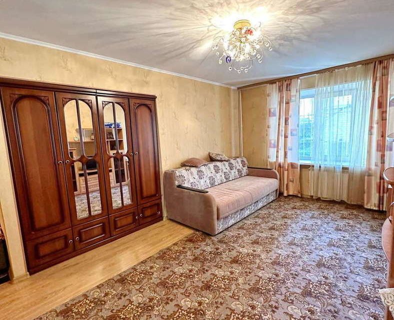 Сдаётся 1-комнатная квартира, 35 м²
