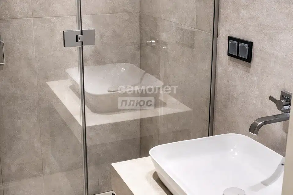 Продаётся 3-комнатная квартира, 103.9 м²