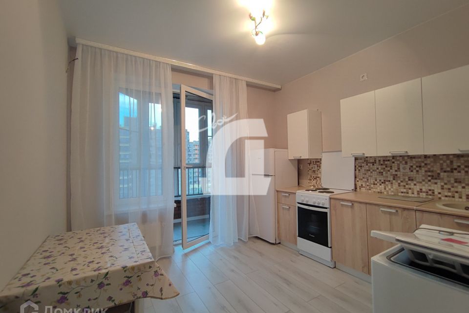 Сдаётся 1-комнатная квартира, 35 м²