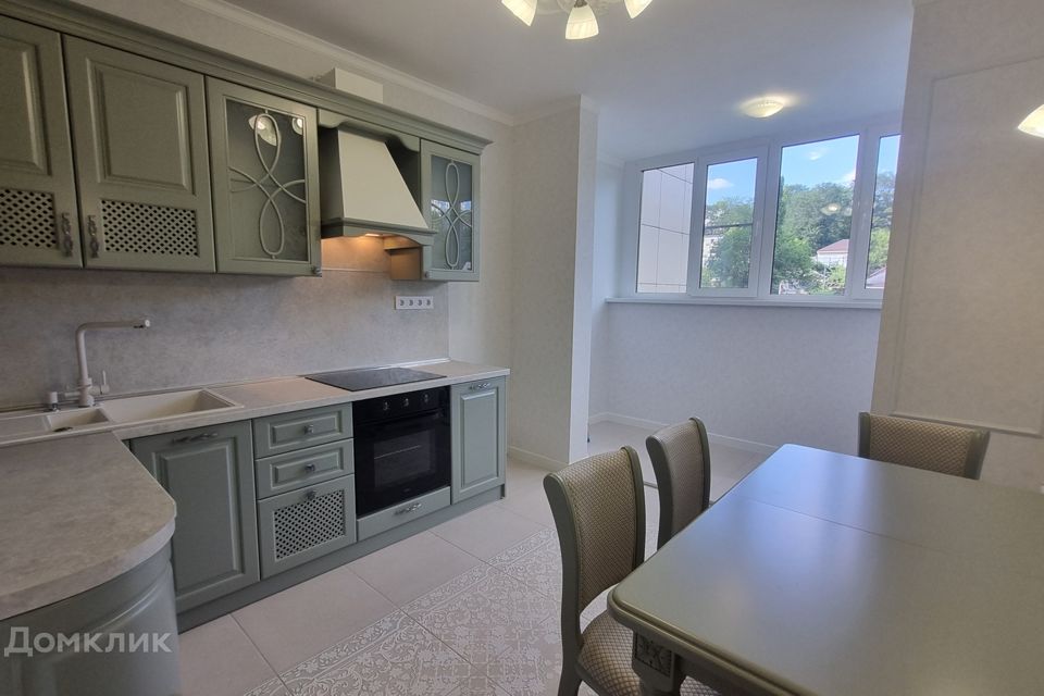 Продаётся 2-комнатная квартира, 56 м²