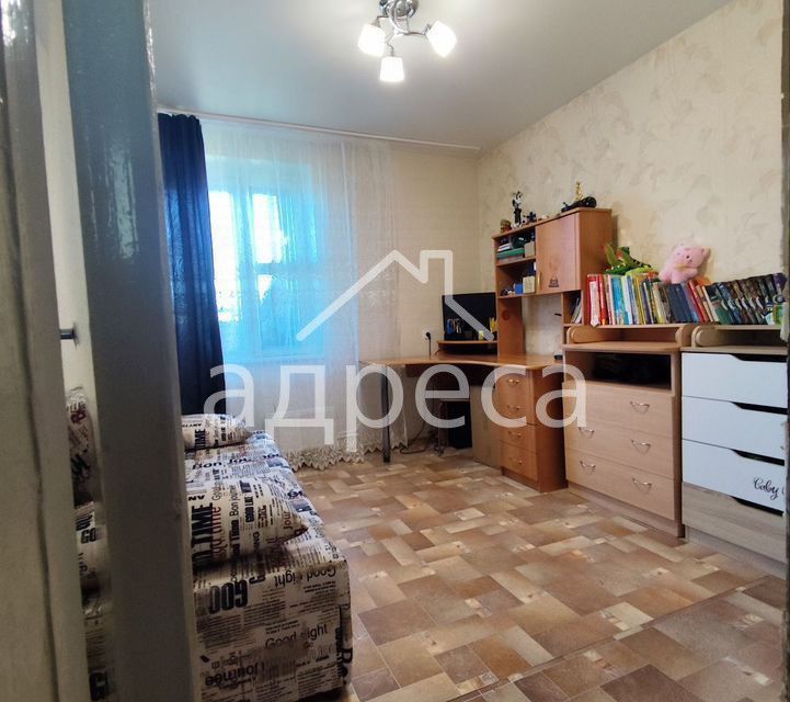 Продаётся 3-комнатная квартира, 61.3 м²