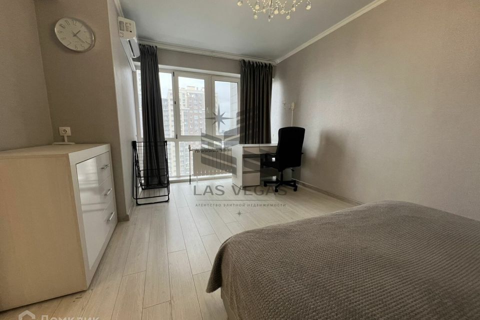 Сдаётся 3-комнатная квартира, 90 м²