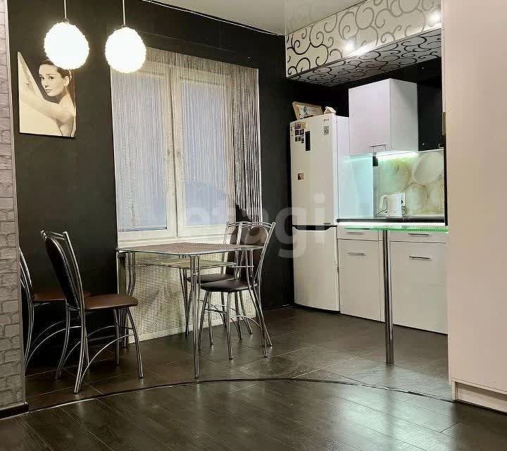 Сдаётся 1-комнатная квартира, 39 м²