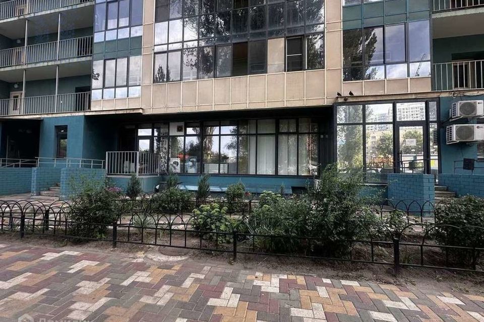 Продаётся 2-комнатная квартира, 71.7 м²