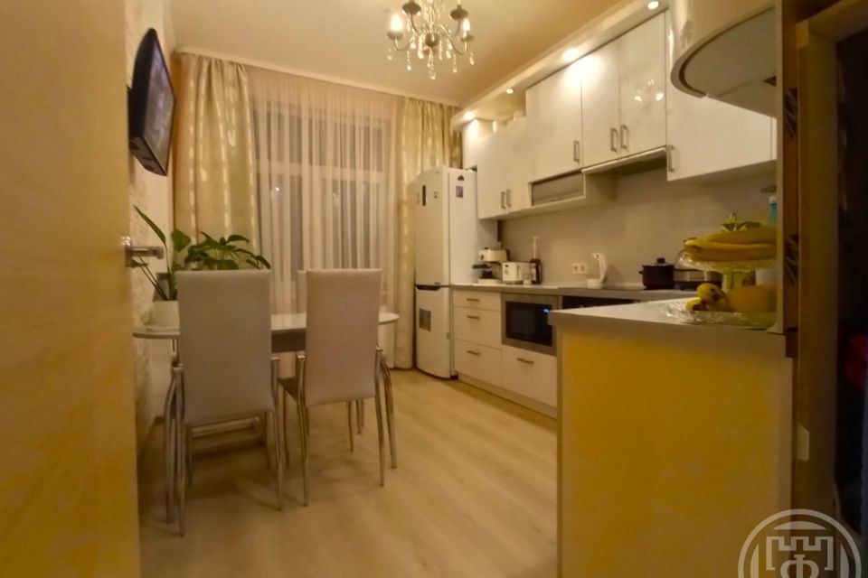 Продаётся 1-комнатная квартира, 36.4 м²