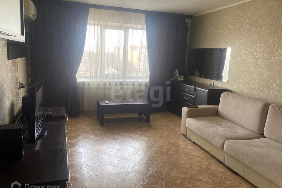 Продаётся 1-комнатная квартира, 48.1 м²