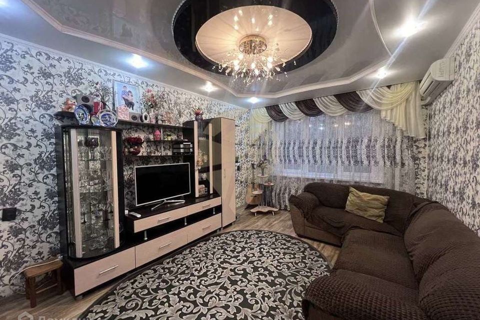Продаётся 3-комнатная квартира, 61.7 м²