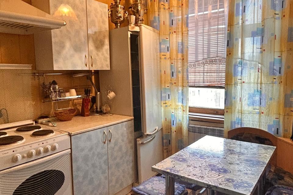 Продаётся 2-комнатная квартира, 53.2 м²