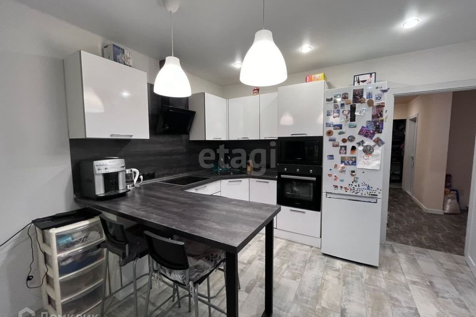 Продаётся 3-комнатная квартира, 84.2 м²