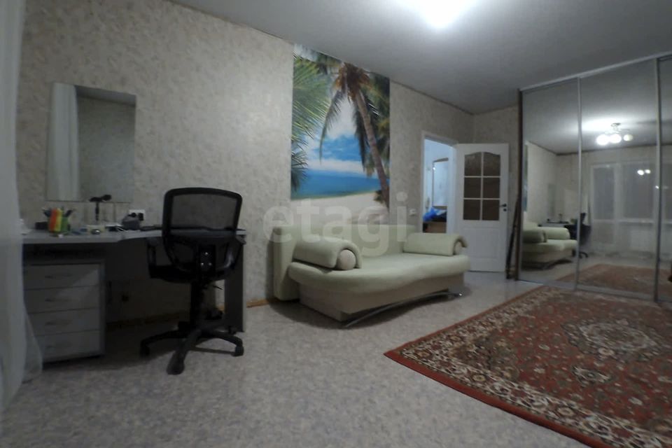 Продаётся 1-комнатная квартира, 38.6 м²