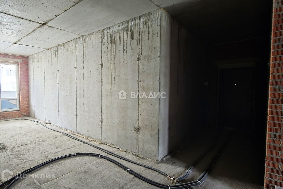 Продаётся 1-комнатная квартира, 64.39 м²