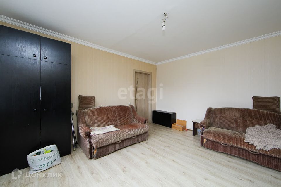 Продаётся 2-комнатная квартира, 56.1 м²