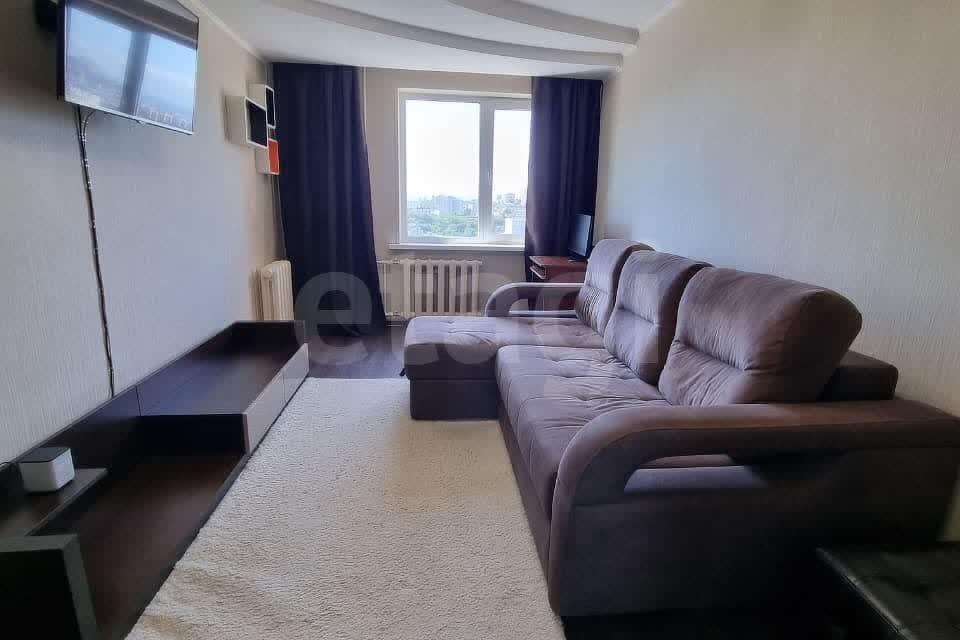 Продаётся 1-комнатная квартира, 35.6 м²