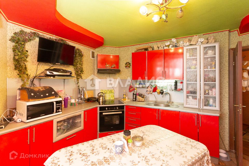 Продаётся 2-комнатная квартира, 67.7 м²