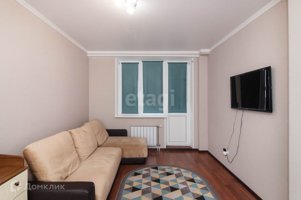 Продаётся 1-комнатная квартира, 38.4 м²