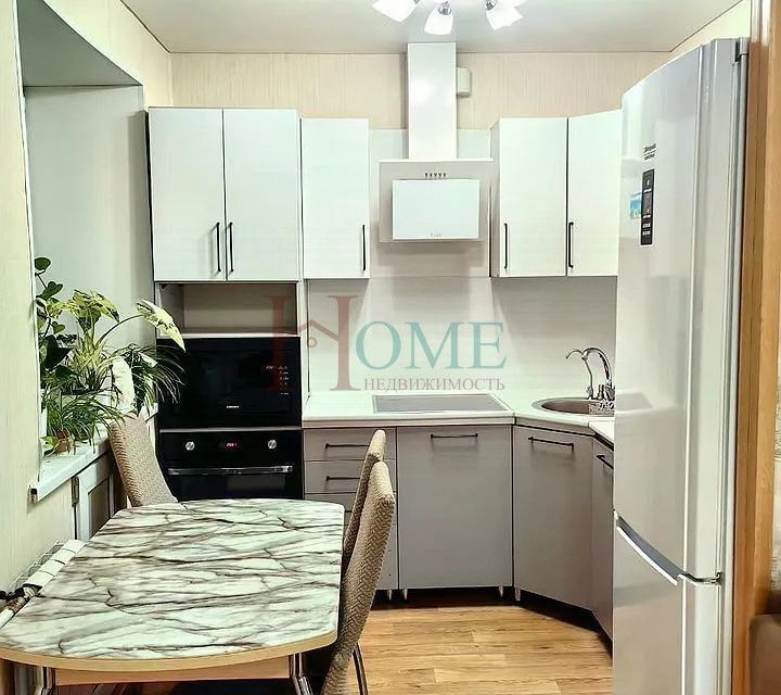 Сдаётся 3-комнатная квартира, 57 м²