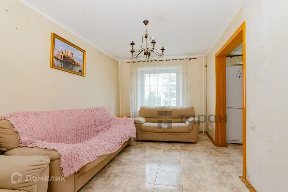 Продаётся 5-комнатная квартира, 110 м²